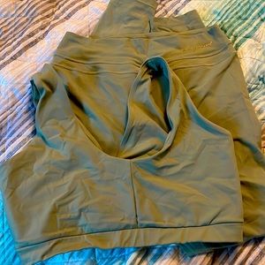 Gymshark Whitney Simmons V2 green size xl leggings and sports bra